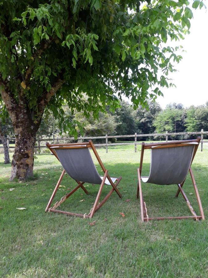 Gite Des Gravets Sigalens Dış mekan fotoğraf